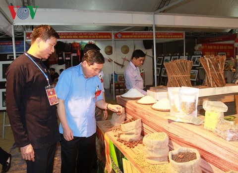 Improved life in cinnamon growing province of Yen Bai  - ảnh 1